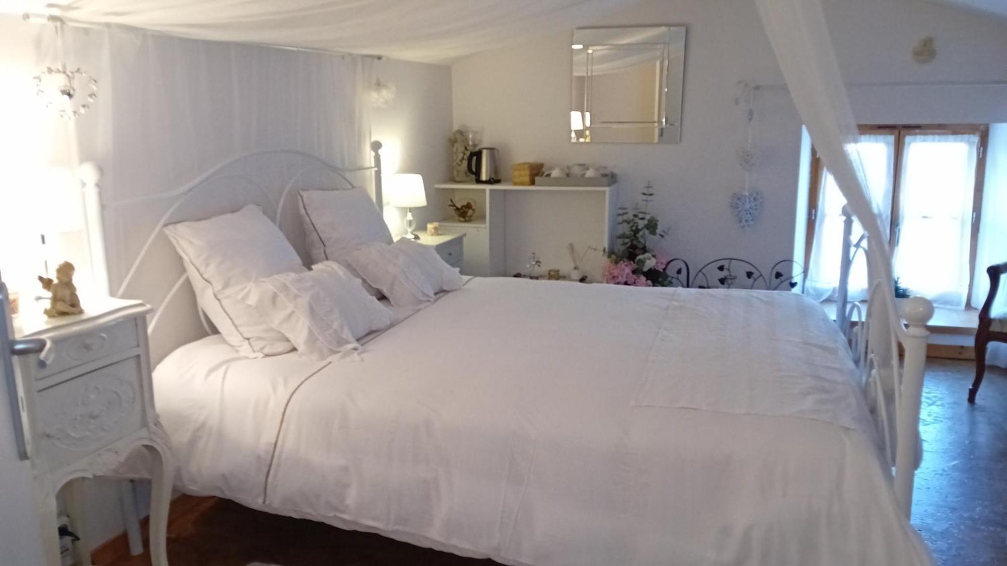 Le Couvent Veyre-Monton Exterior foto